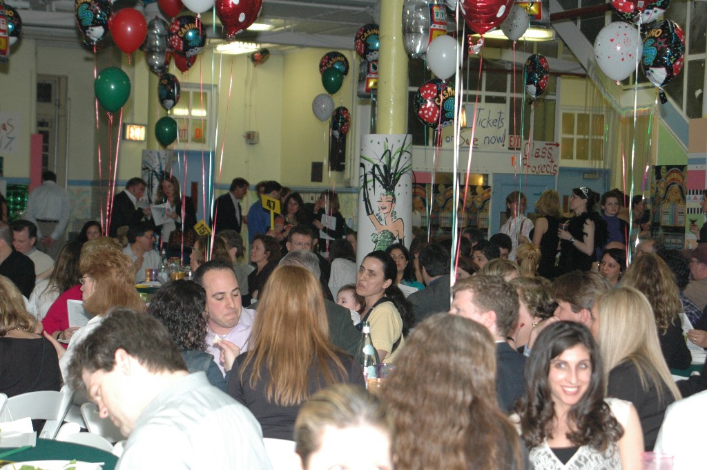 springauction06-09.jpg
